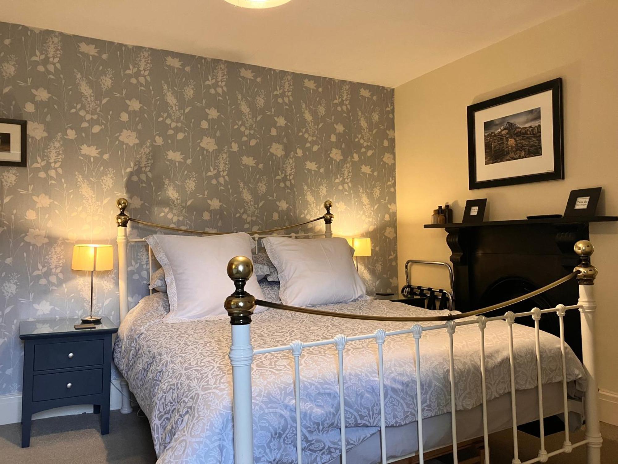 Plas Yn Yale With Mountain Views From All Windows Wrexham Exterior foto